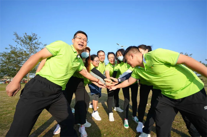 廣東博皓“技?jí)喝盒壅l知曉，賽場(chǎng)風(fēng)云見真曉”第五屆運(yùn)動(dòng)會(huì)    -3