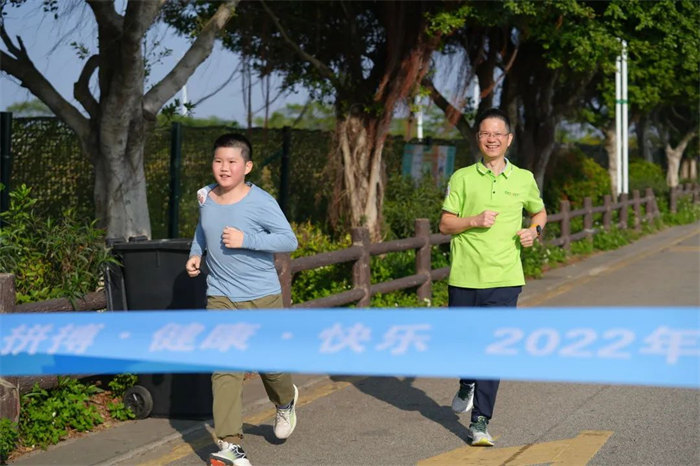 廣東博皓“技?jí)喝盒壅l知曉，賽場(chǎng)風(fēng)云見真曉”第五屆運(yùn)動(dòng)會(huì)    -6